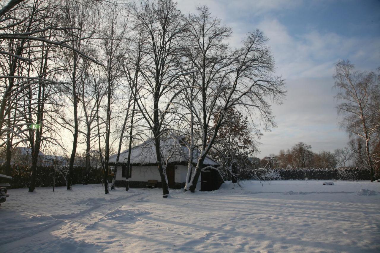 Гостинний Двір На Хуторі Хрещатик Exterior photo