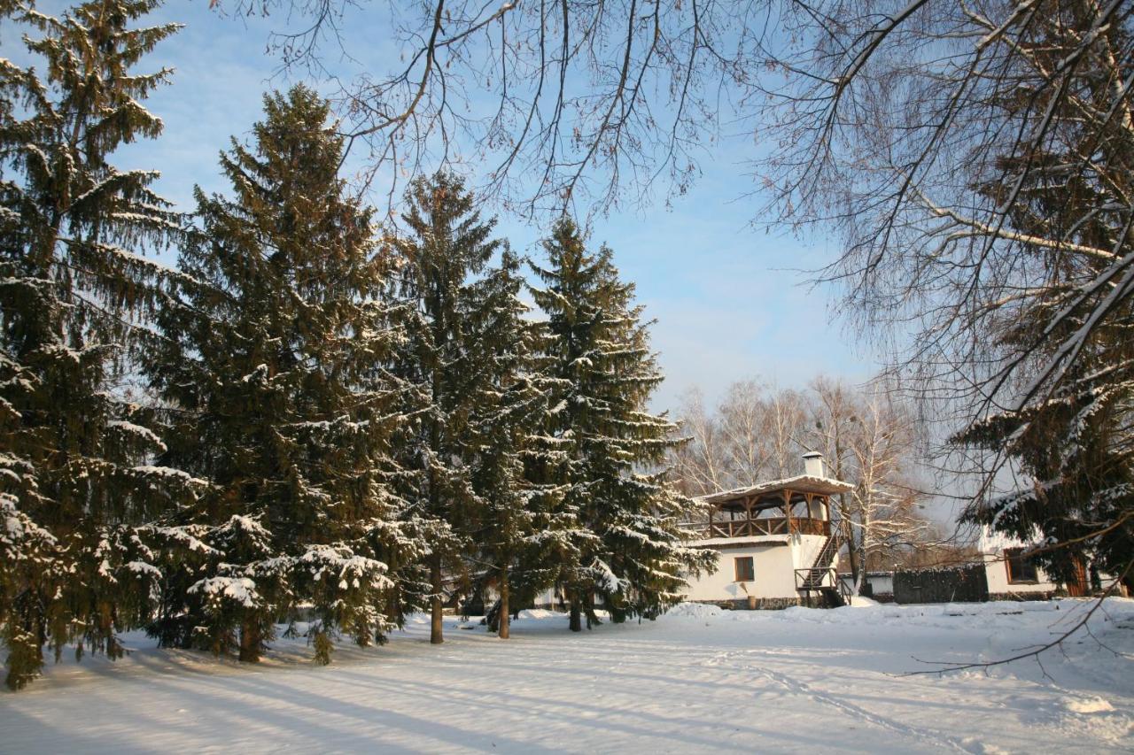 Гостинний Двір На Хуторі Хрещатик Exterior photo