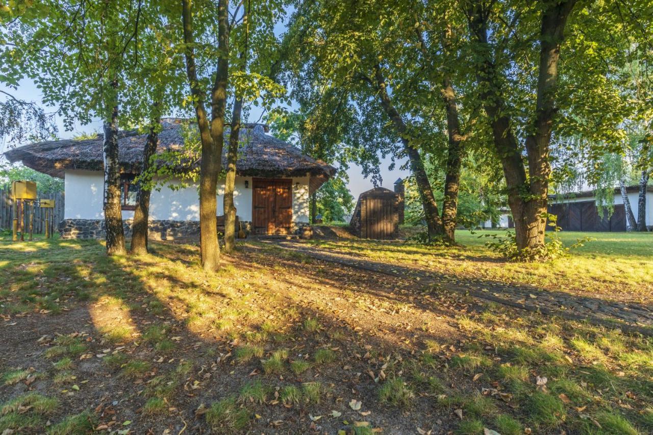 Гостинний Двір На Хуторі Хрещатик Exterior photo