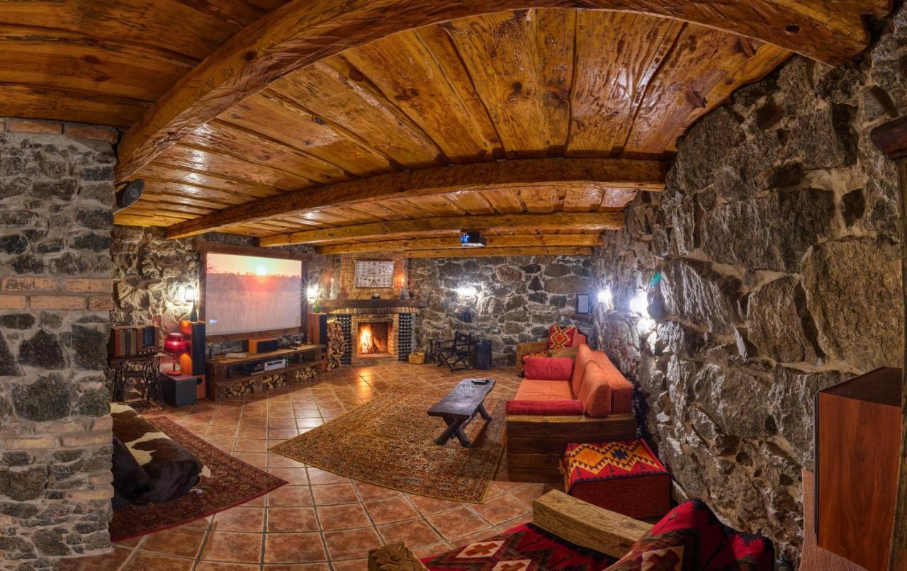 Гостинний Двір На Хуторі Хрещатик Exterior photo