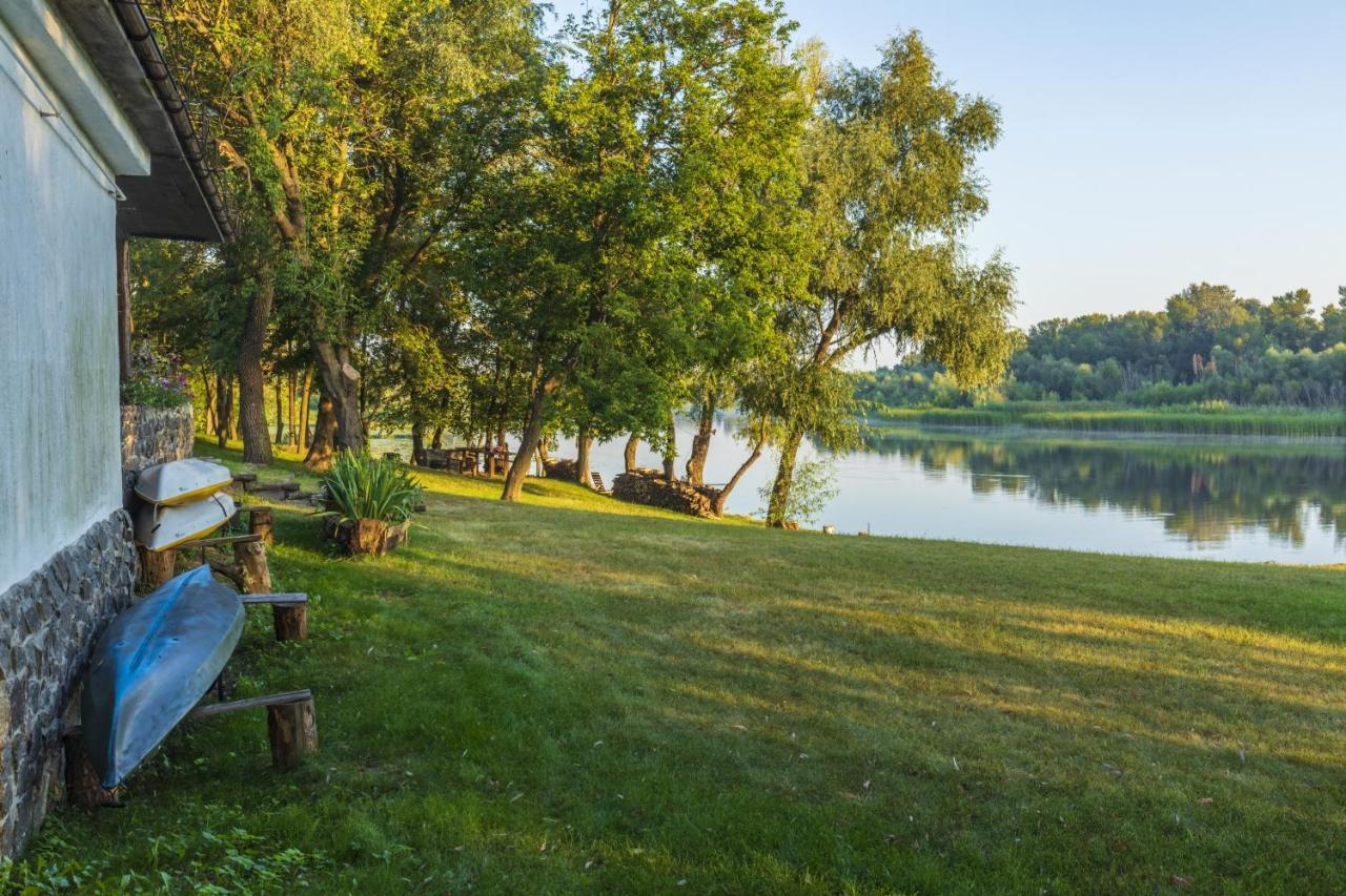 Гостинний Двір На Хуторі Хрещатик Exterior photo