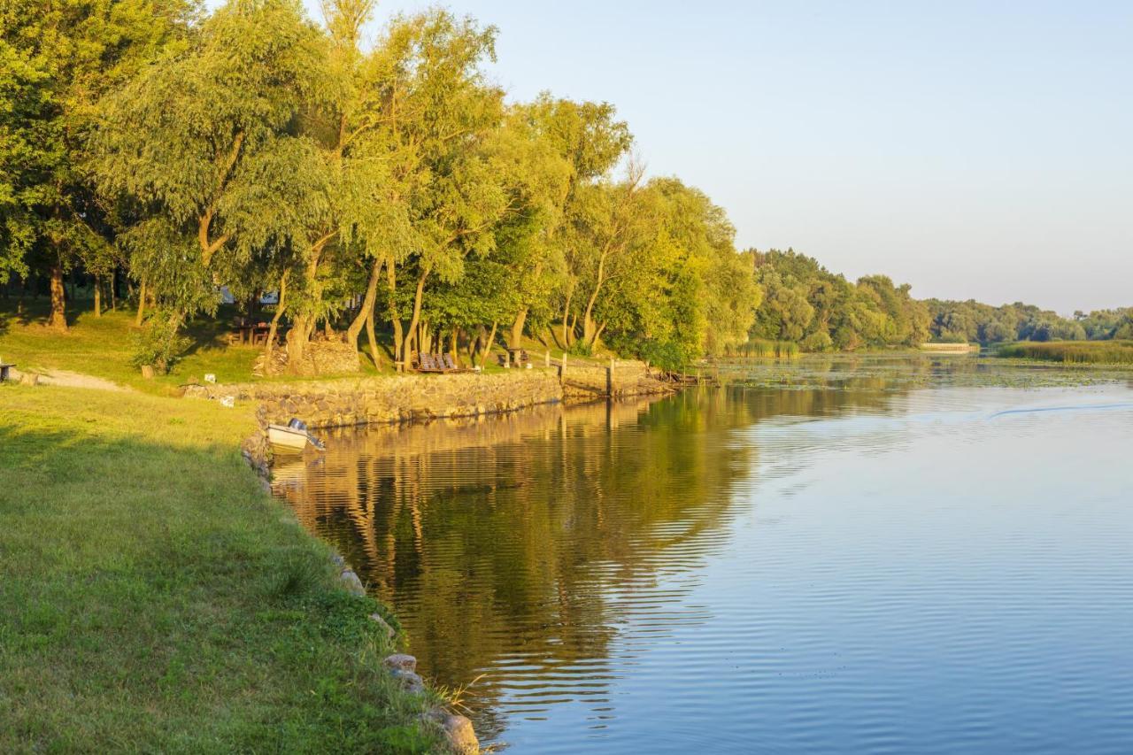 Гостинний Двір На Хуторі Хрещатик Exterior photo